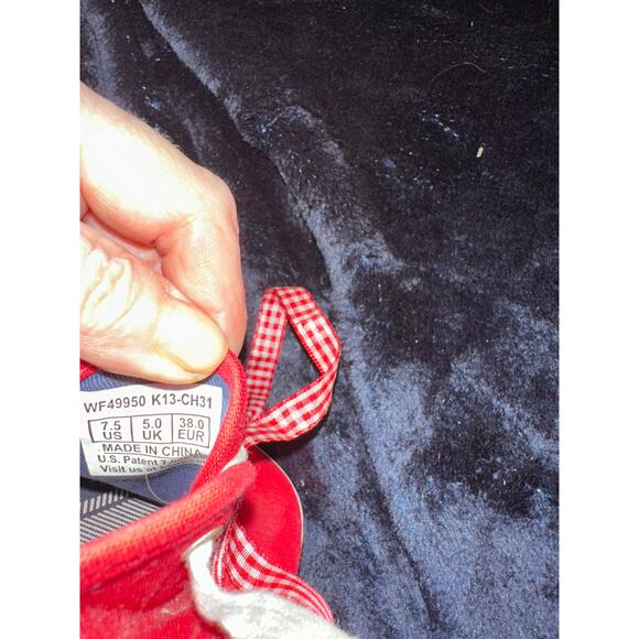 VINTAGE 80's EIGHTIES RED KEDS SNEAKERS W/ SLIGHT PLATFORM & DOUBLE LACES 7.5 - Picture 5 of 5